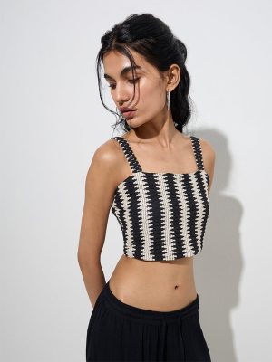 Bombay Paisley Black Dual Toned Cotton-Blend Crop Top