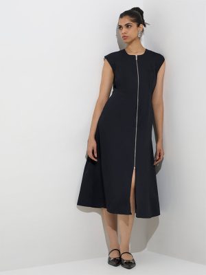 Wardrobe Black Solid Cotton Straight Dress