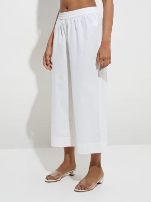 Utsa White Solid Cotton Pants