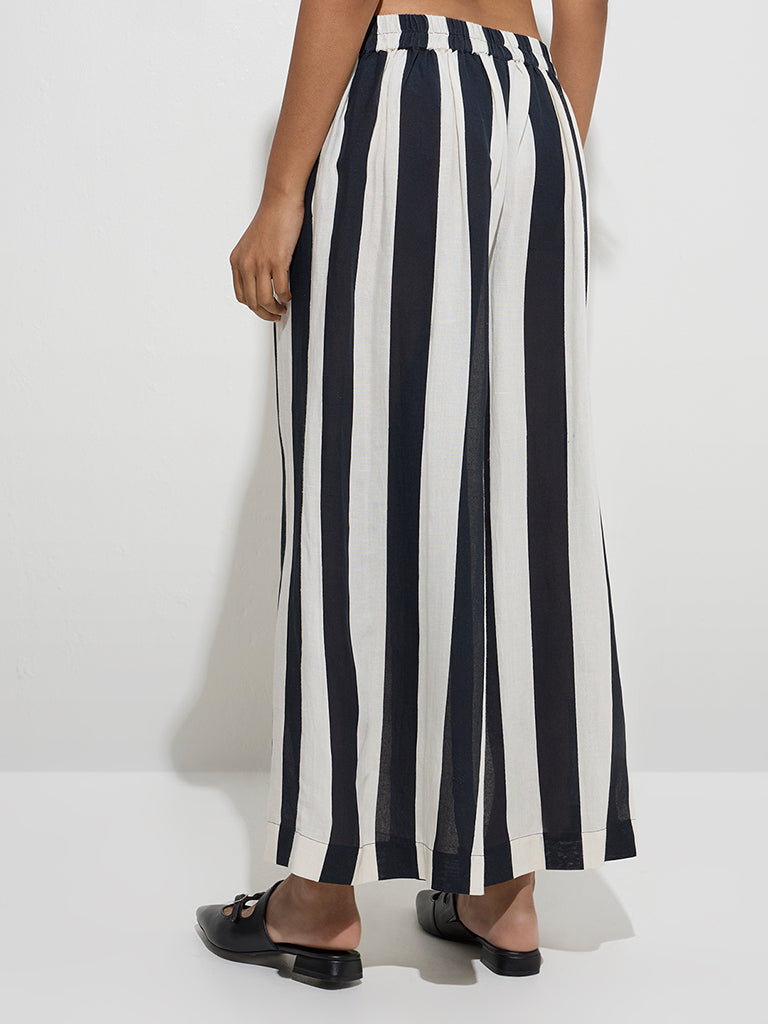 Zuba Black Stripe Printed Ethnic Palazzos - Image 4