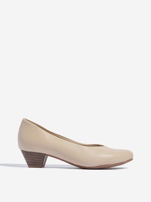 LUNA BLU Beige Solid Pump Shoes