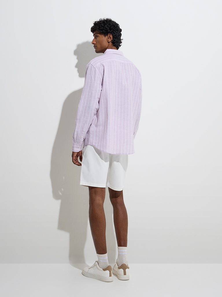 WES Casuals White Relaxed-Fit Mid-Rise Cotton-Blend Shorts - Image 4