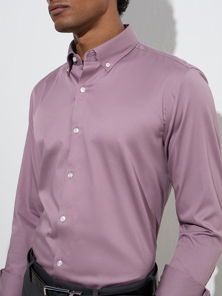 WES Formals Mauve Solid Slim-Fit Cotton-Blend Shirt - Image 3