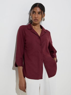 Wardrobe Burgundy Solid Linen-Blend Shirt