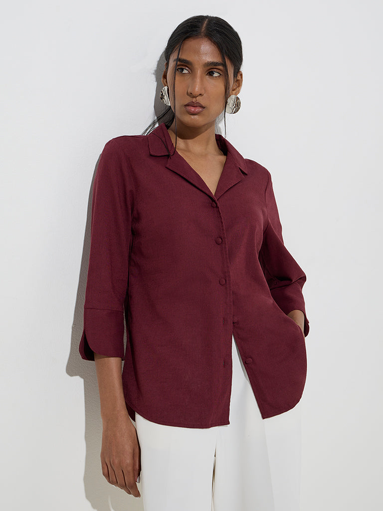 Wardrobe Burgundy Solid Linen-Blend Shirt