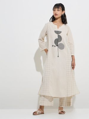 Utsa Off-White Checks Design A-Line Cotton Kurta