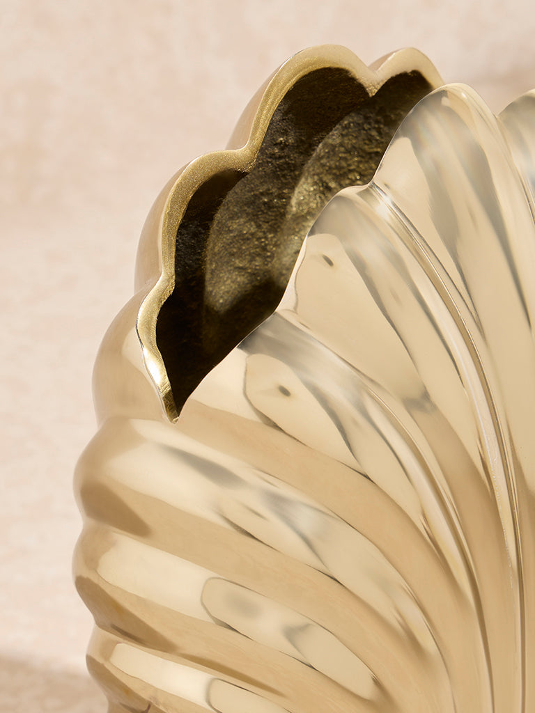 Westside Home Gold Scallop Detailed Metal Vase - Image 3