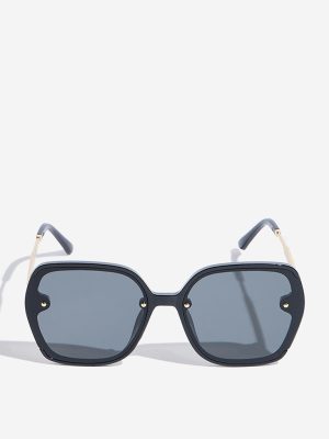 Westside Accessories Black Oversized Sunglasses with Pouch