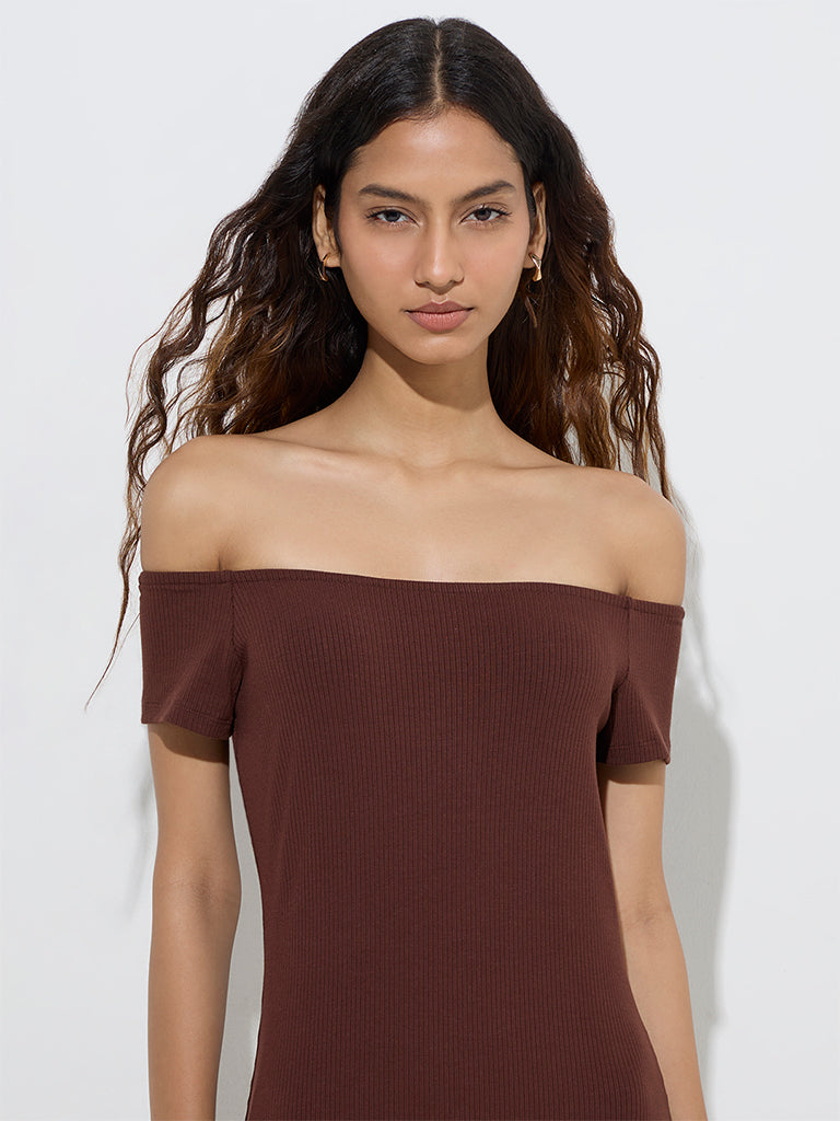 Nuon Brown Ribbed-Textured Off-Shoulder Dress - Image 3