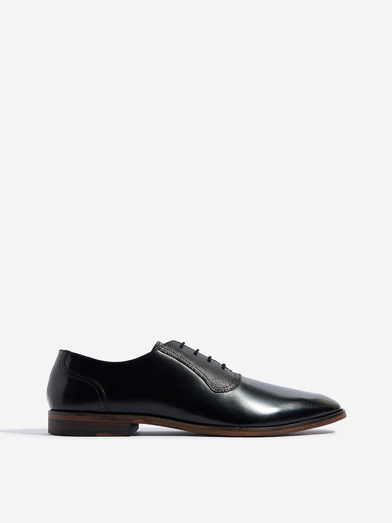 SOLEPLAY Black Mesh-Detailed Oxford Shoes