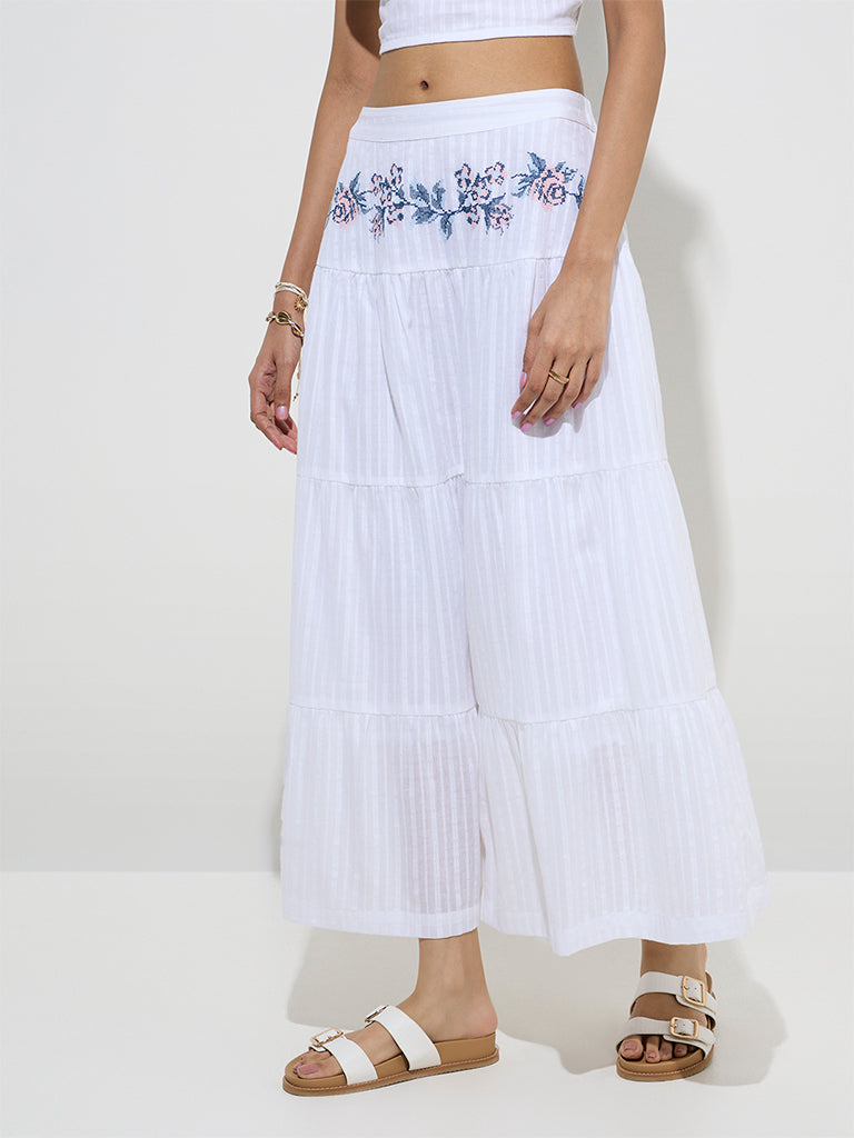 Bombay Paisley White Floral Embroidered Cotton Skirt - Image 2