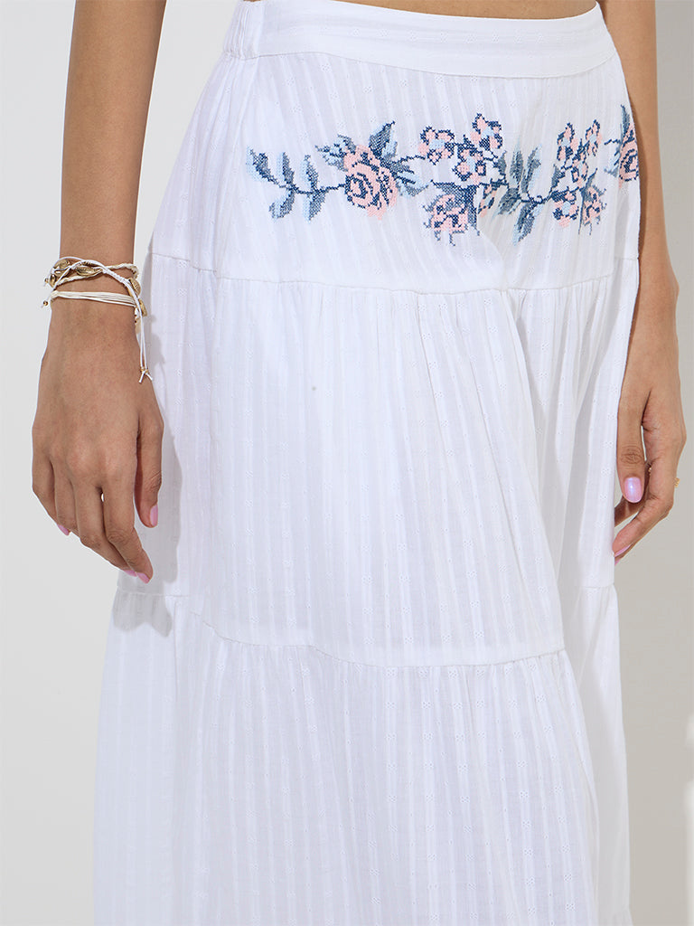 Bombay Paisley White Floral Embroidered Cotton Skirt - Image 3