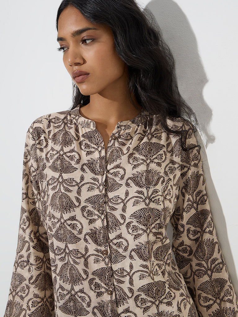 Utsa Charcoal Floral Pattern A-Line Kurta - Image 3