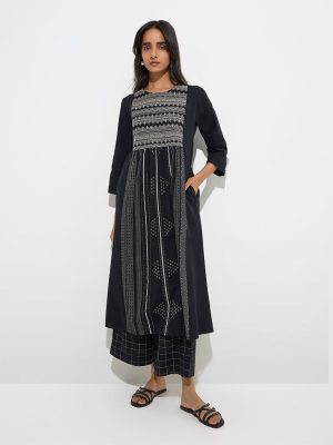 Utsa Black Embroidered Cotton-Blend A-Line Kurta