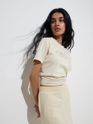 Studiofit Cream Text Printed Cotton T-Shirt