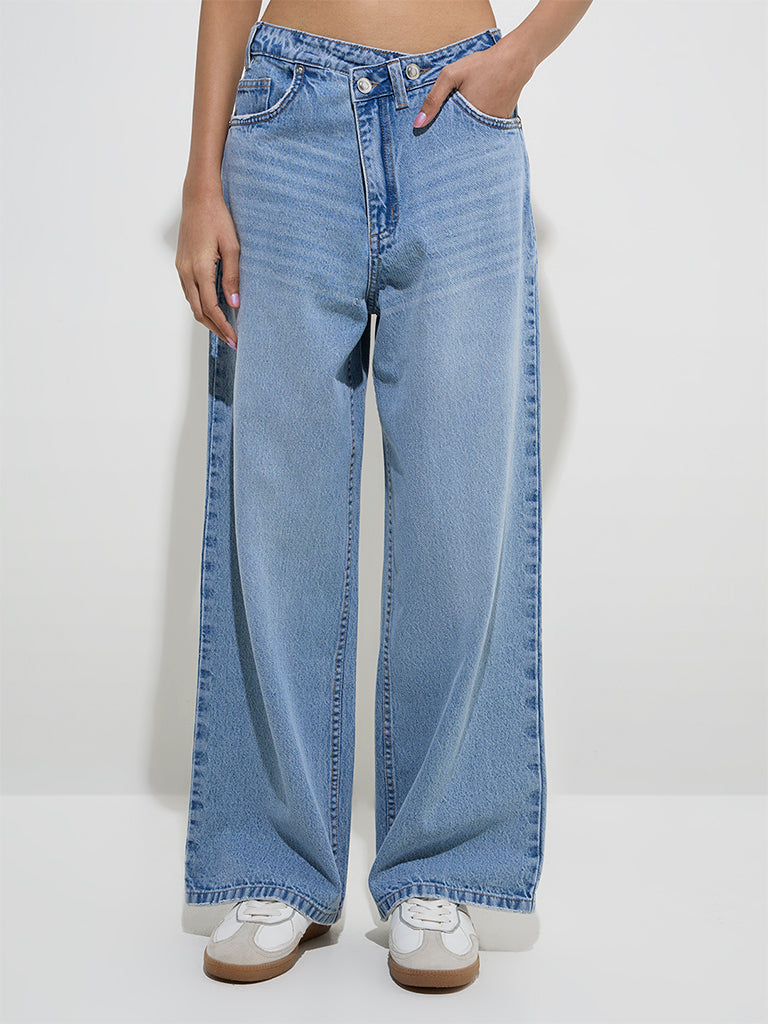 Nuon Light Blue Straight-Fit High-Rise Jeans - Image 2