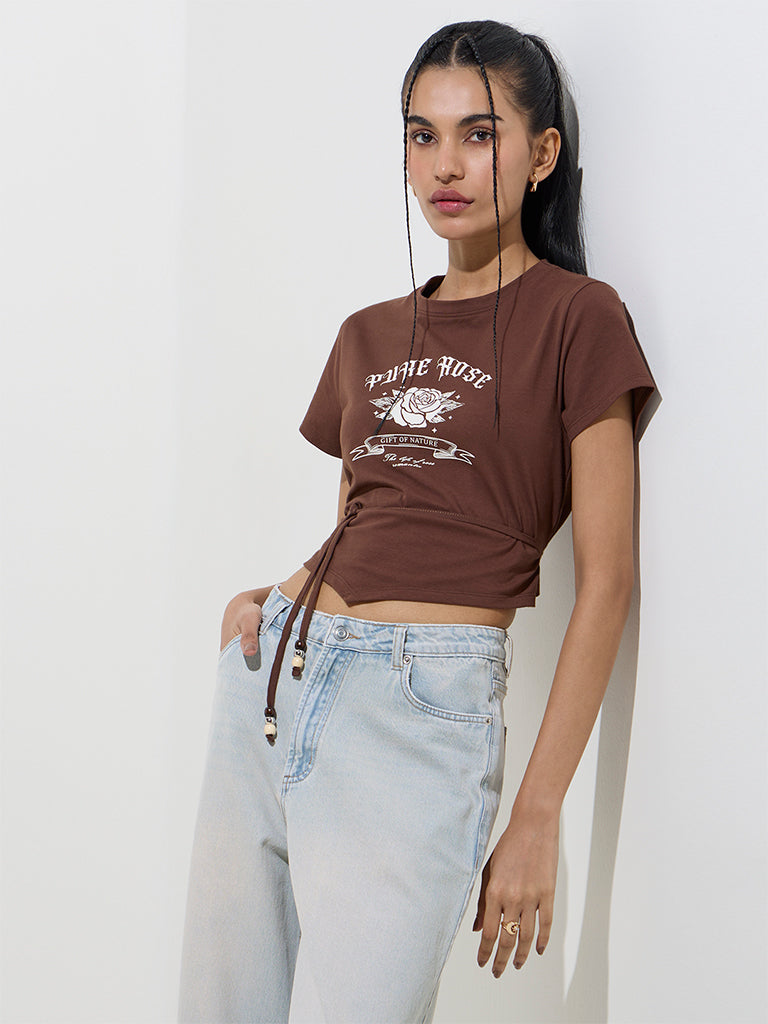 Nuon Brown Text Design Cotton-Blend T-Shirt