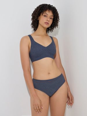 Wunderlove Dusty Blue Lace Detailed Invisible Padded Bra