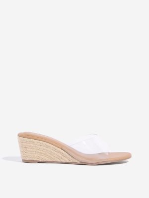 LUNA BLU Beige Vinyl-Strap Wedge Heel Sandals