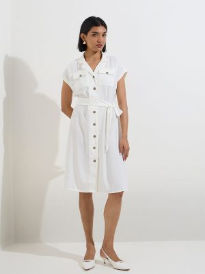 Wardrobe White Solid Cotton Shirt Dress with Belt