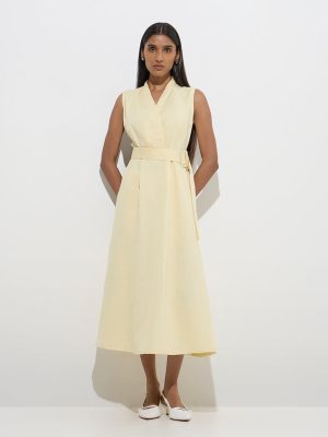 Wardrobe Yellow Solid A-Line Dress with Belt