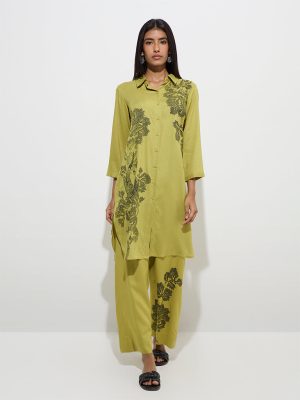 Utsa Green Botanical Pattern Straight Kurta