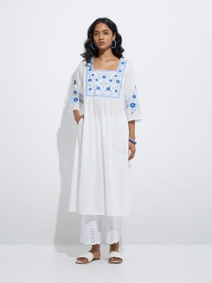 Utsa White Floral Embroidered Cotton A-Line Kurta