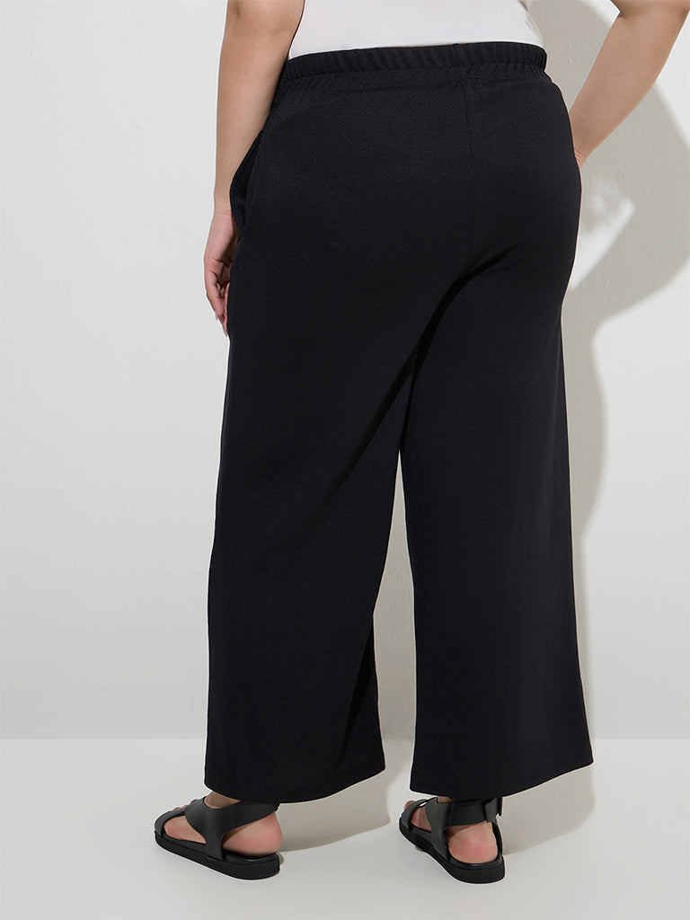 Gia Black Solid High-Rise Trousers - Image 4