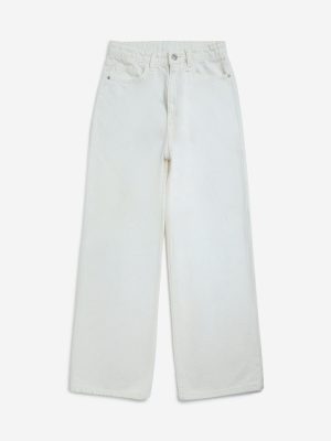 Y&F Kids White Straight-Fit High-Rise Jeans