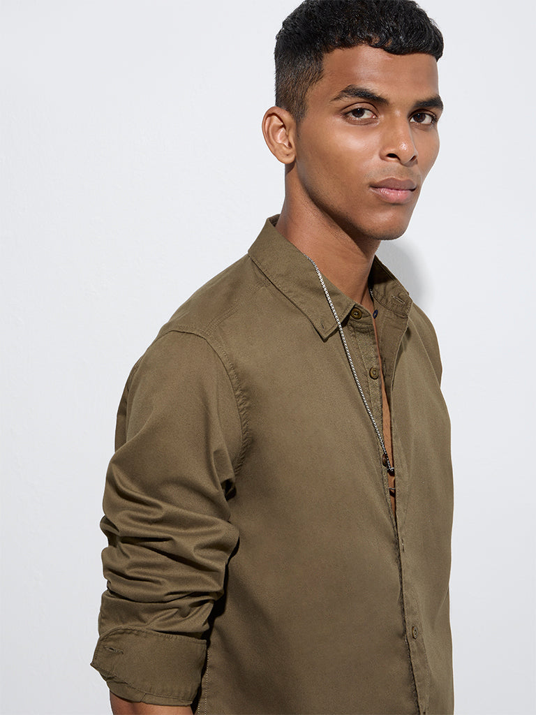 Nuon Olive Solid Slim-Fit Cotton Shirt - Image 4