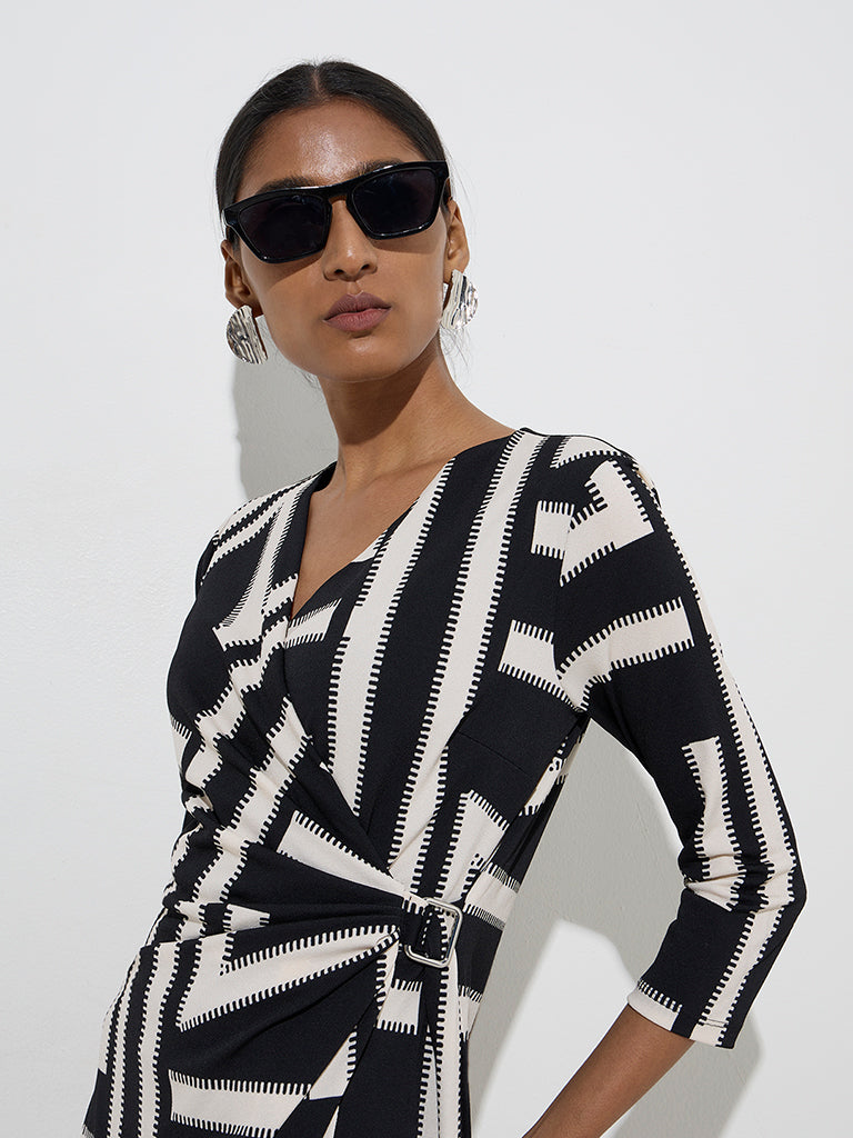 Wardrobe Black Geometric Pattern Wrap-Style Dress - Image 2