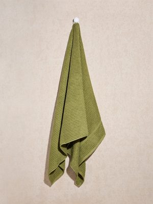 Westside Home Green Self-Striped Bath Towel