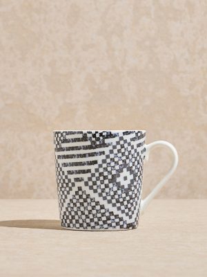 Westside Home Dark Blue Geometric Pattern Devonia Mug