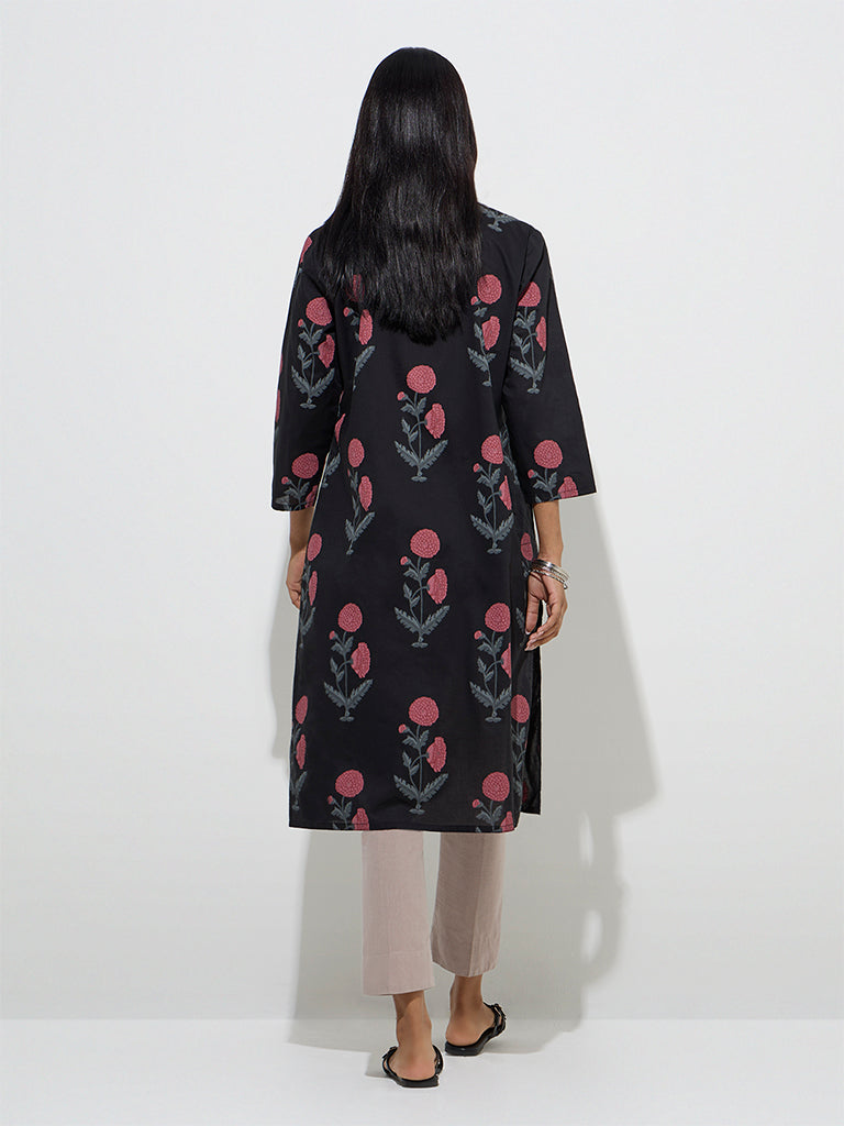 Utsa Black Floral Printed Cotton Straight Kurta - Image 4