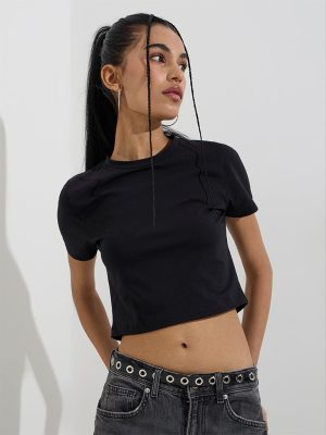 Nuon Black Solid Cotton-Blend T-Shirt