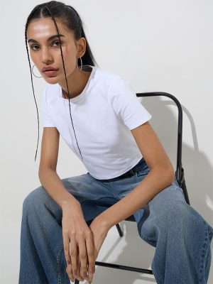 Nuon White Solid Cotton-Blend T-Shirt