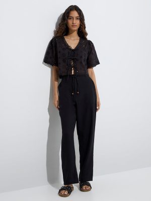 Bombay Paisley Black Solid Cotton-Blend Pants