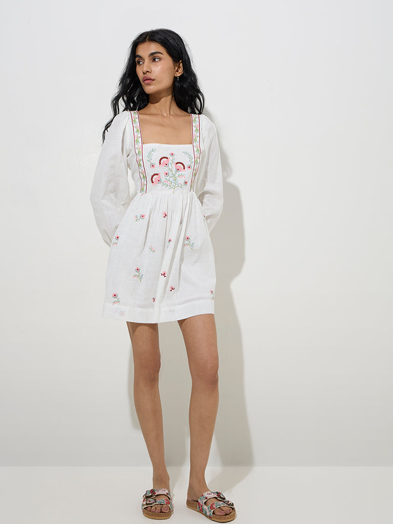Bombay Paisley White Floral Design Cotton A-Line Dress - Image 2
