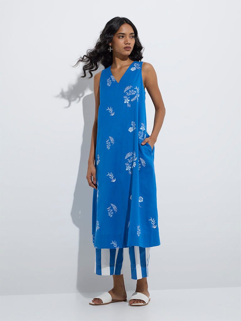 Utsa Blue Floral Design A-Line Cotton-Blend Kurta