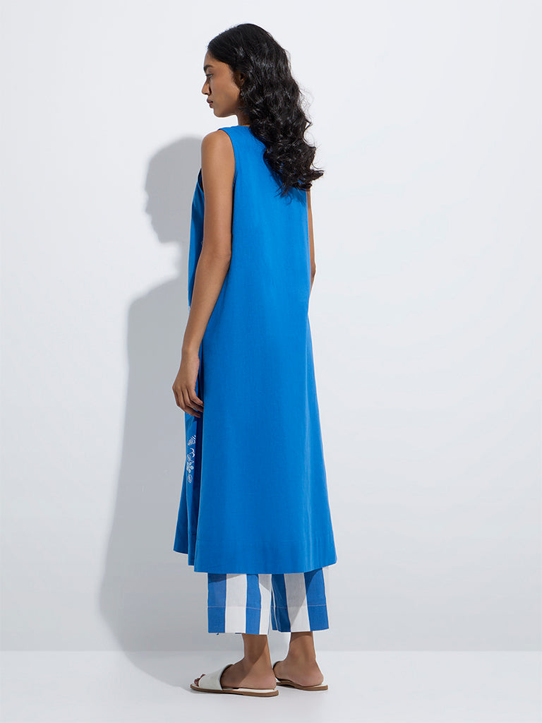 Utsa Blue Floral Design A-Line Cotton-Blend Kurta - Image 4