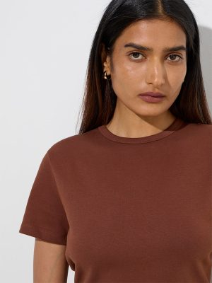 Wardrobe Brown Solid Cotton-Blend T-Shirt