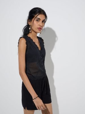 Bombay Paisley Black Scallop Detailed Cotton Top