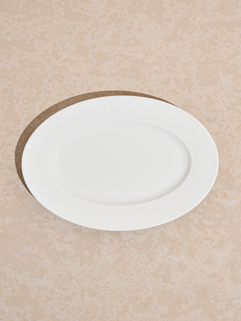 Westside Home White Ripple Oval Plate