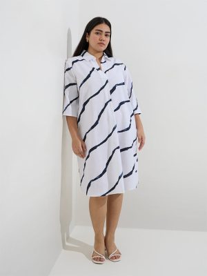 Gia White Abstract Pattern A-Line Dress
