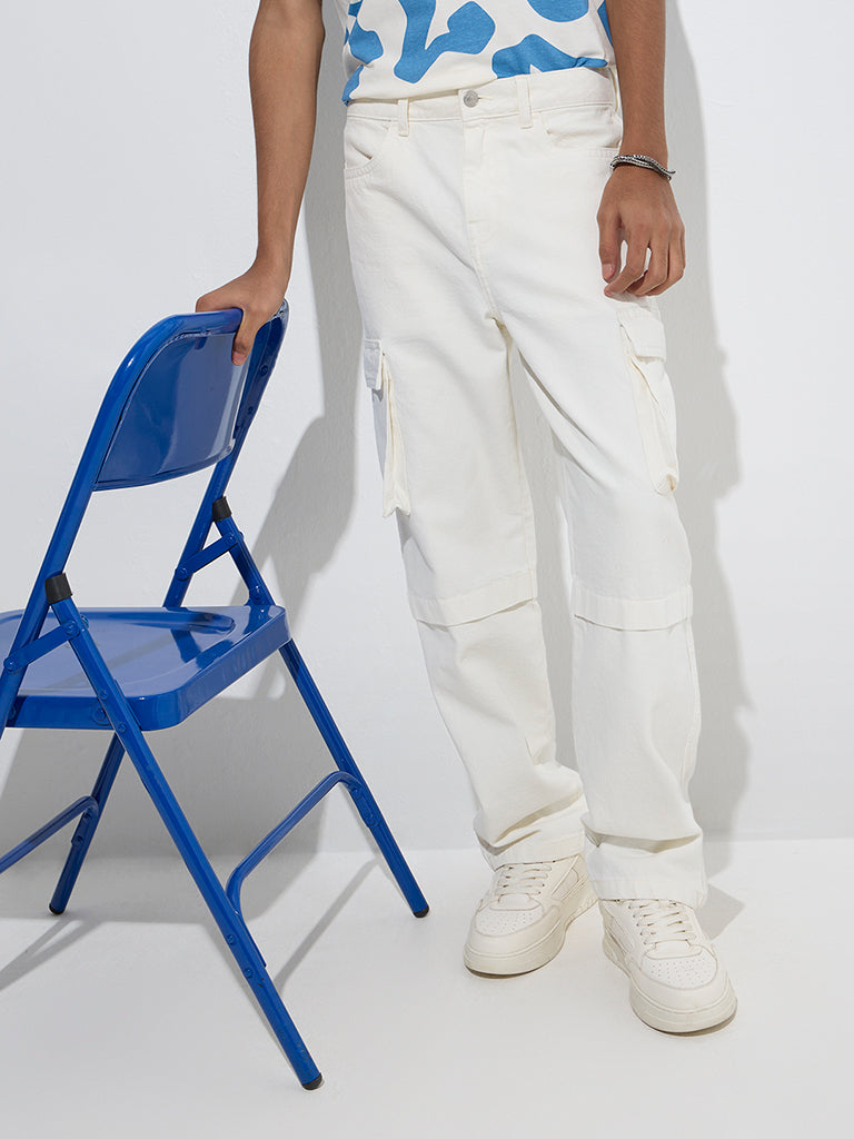 Y&F Kids Off-White Cargo-Style Relaxed-Fit Mid-Rise Jeans - Image 3