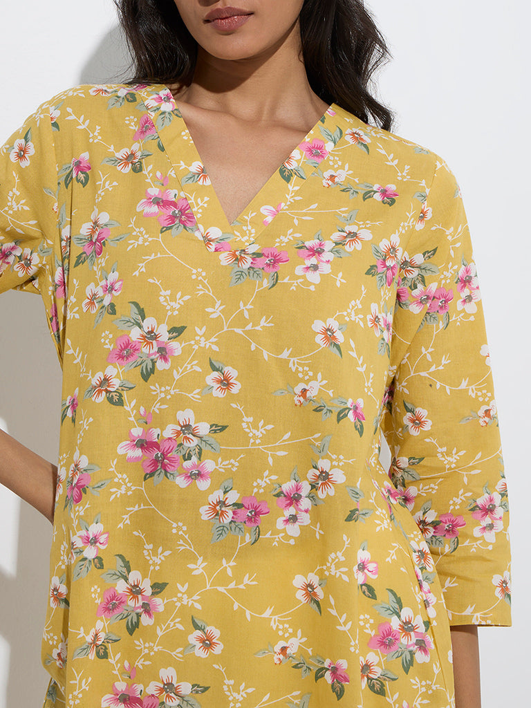 Utsa Yellow Floral Pattern Cotton Straight Kurta - Image 3