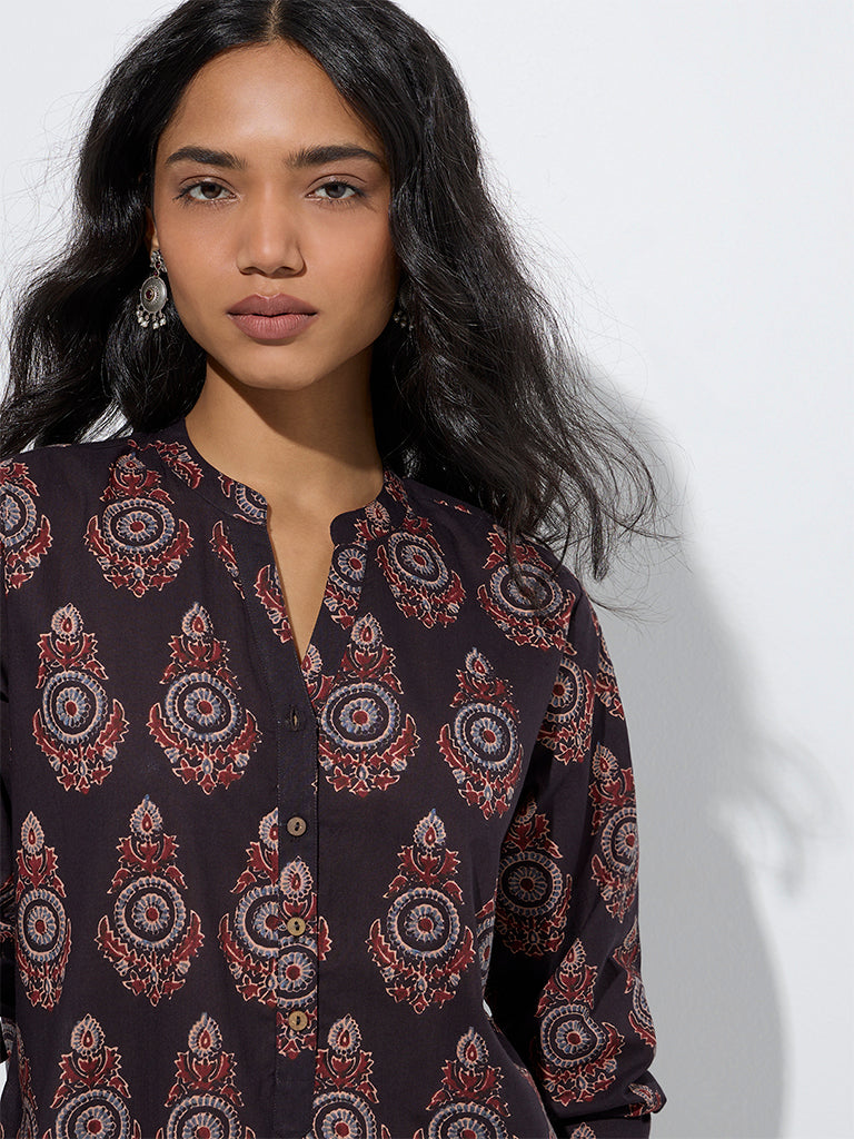 Utsa Black Mughal-Inspired Cotton Straight Kurta - Image 3