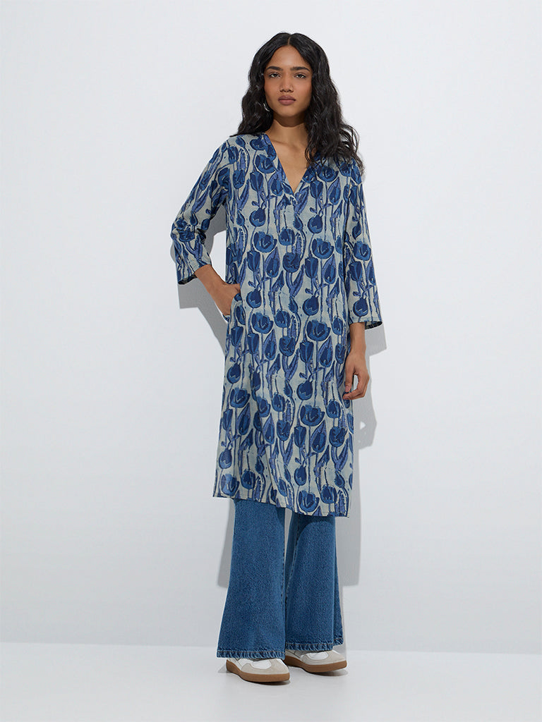 Utsa Blue Floral Pattern Cotton Straight Kurta - Image 2