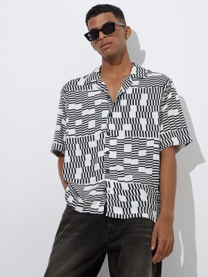 Nuon White Geometric Printed Relaxed-Fit Shirt