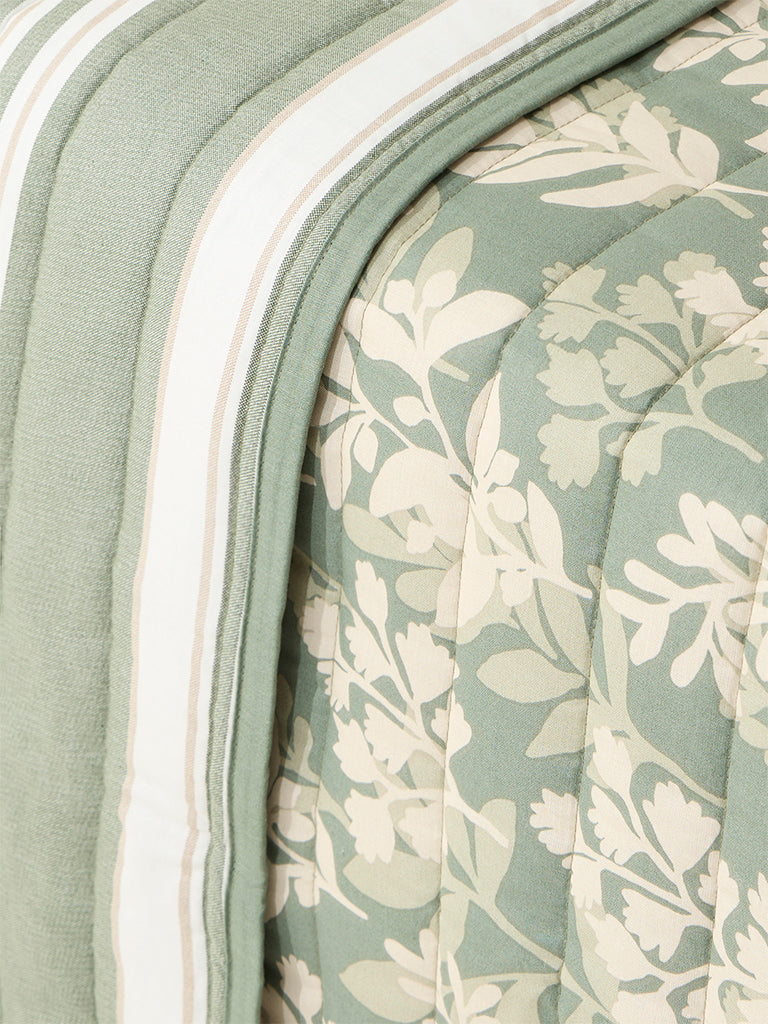 Westside Home Sage Leaf Design Reversible Quilted Single Bed Comforter - Image 3